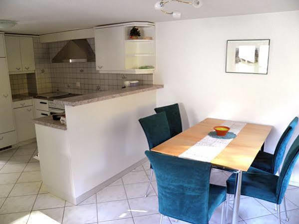 Haus Alpenperle Appartement Saas-Almagell Buitenkant foto